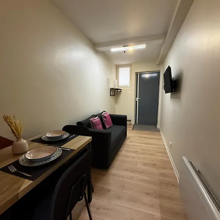 La Casa Cosy Duplex Centre Apartment