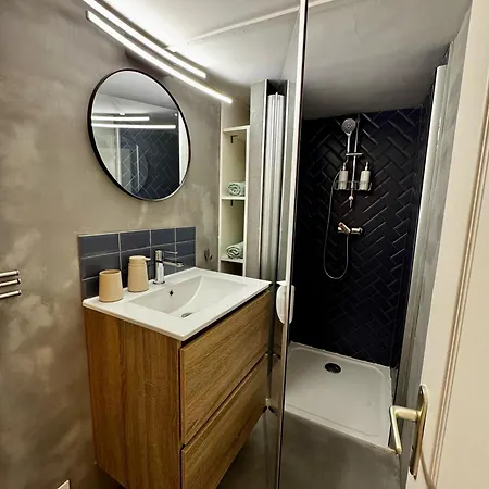 شقة La Casa Cosy Duplex Centre